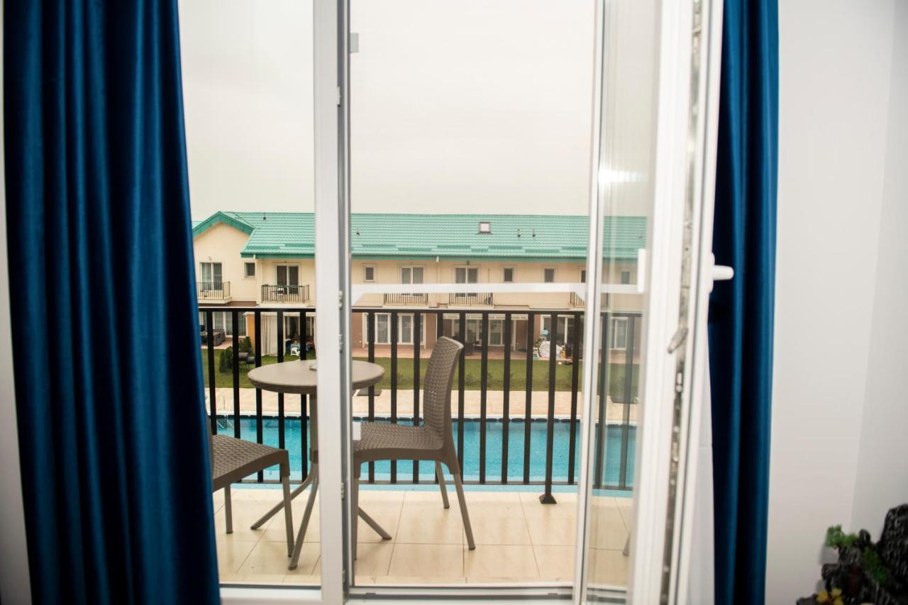 Raphael Apartment North Bucharest Cosmopolis Stefanestii de Jos Ngoại thất bức ảnh