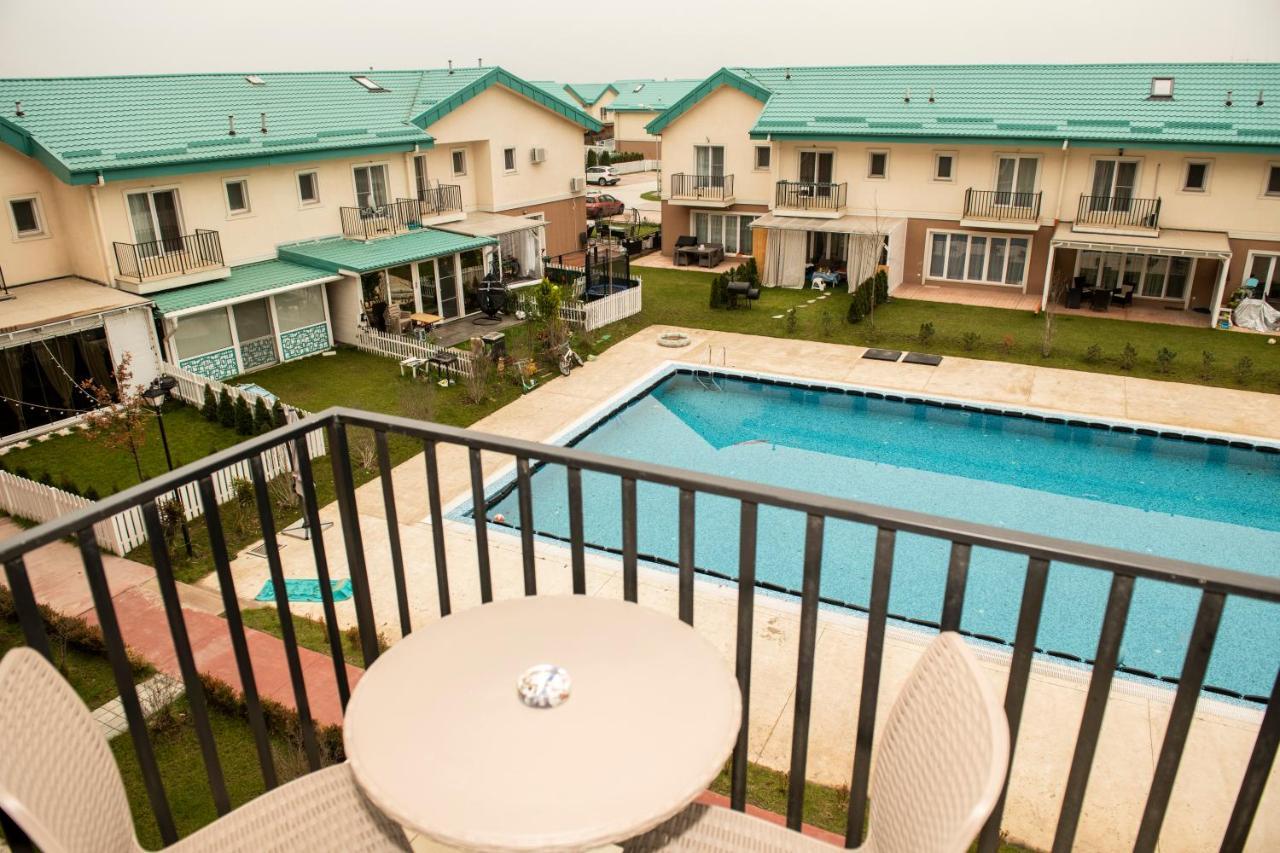 Raphael Apartment North Bucharest Cosmopolis Stefanestii de Jos Ngoại thất bức ảnh