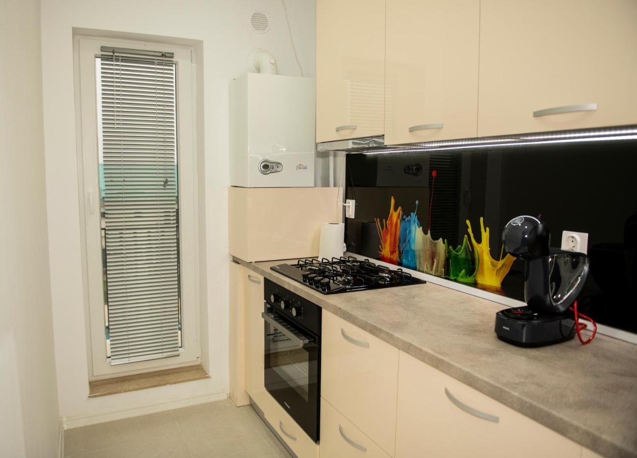 Raphael Apartment North Bucharest Cosmopolis Stefanestii de Jos Ngoại thất bức ảnh